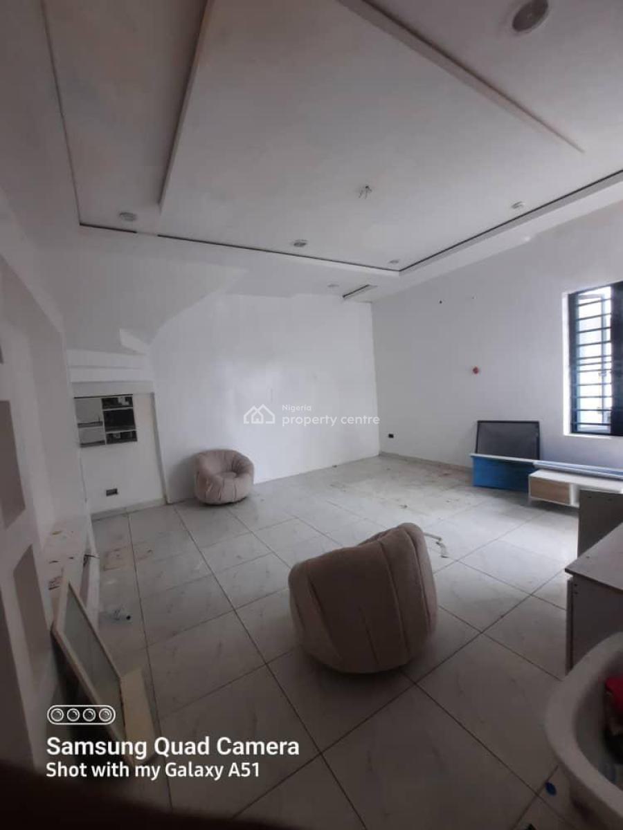 Spacious Studio Apartment, Orchid, Lekki, Lagos, Self Contain (single Rooms) for Rent