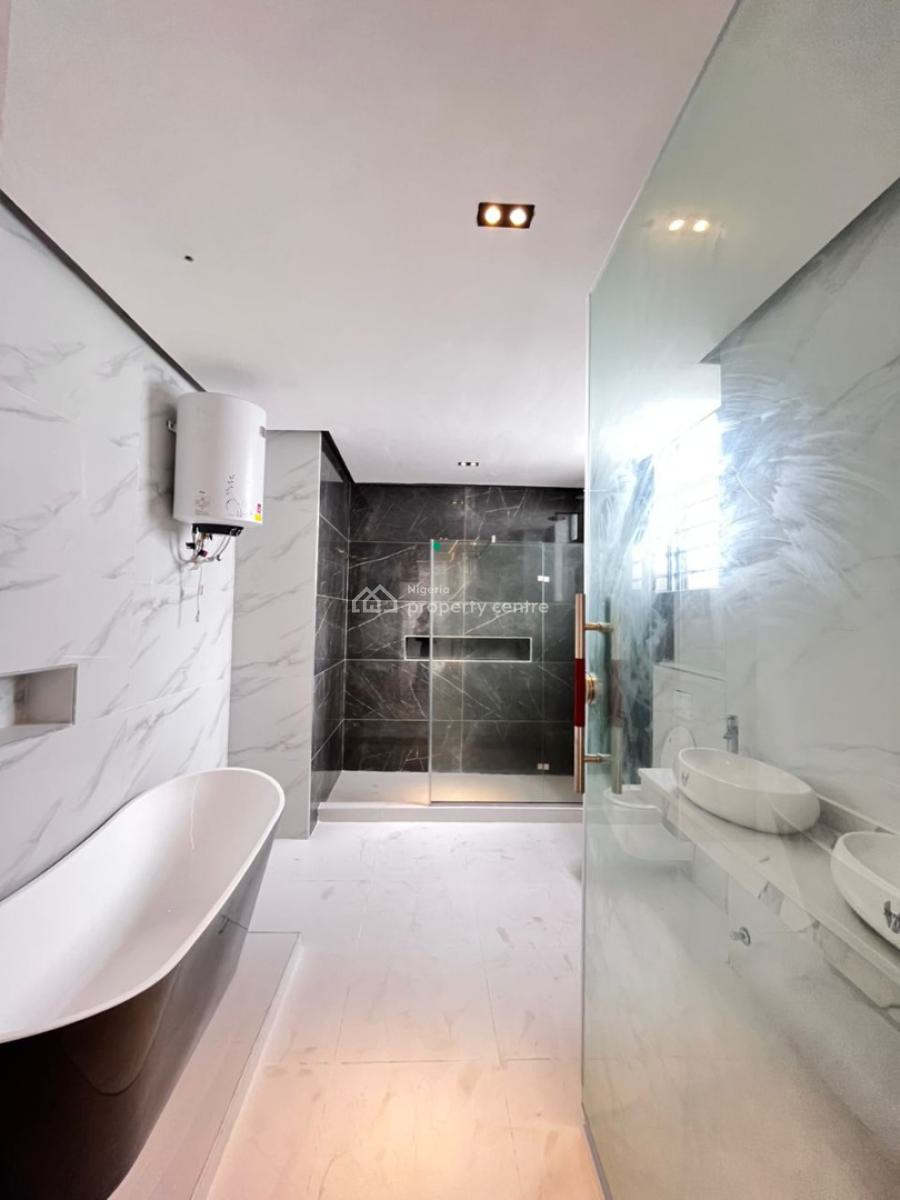 Luxurious 6bedrooms Fully Detached Smart Mansion, Chevron, Lekki Phase 2, Lekki, Lagos, Detached Duplex for Sale