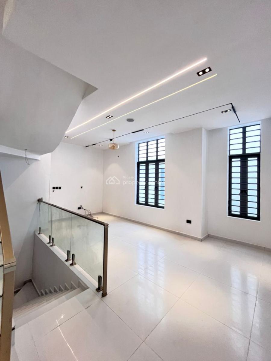 Luxurious 6bedrooms Fully Detached Smart Mansion, Chevron, Lekki Phase 2, Lekki, Lagos, Detached Duplex for Sale