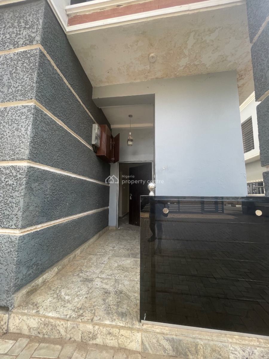 Spacious 4 Bedrooms Duplex, Aiben Estates, Nut Axis, Lugbe District, Abuja, Semi-detached Duplex for Rent