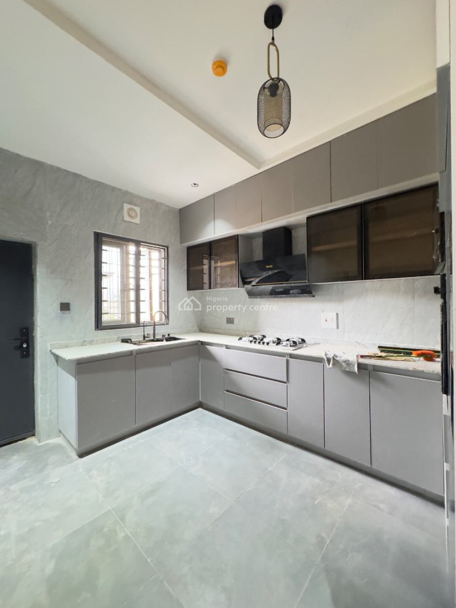 Newly Built Serviced 3 Bedroom Flat + Bq, Jahi Gilmore, Jahi, Abuja, Flat / Apartment for Rent