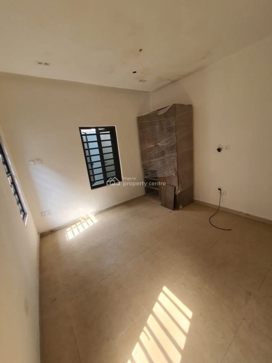 2 Bedrooms Flat, Sliver Land Estate, Sangotedo, Ajah, Lagos, Flat / Apartment for Rent