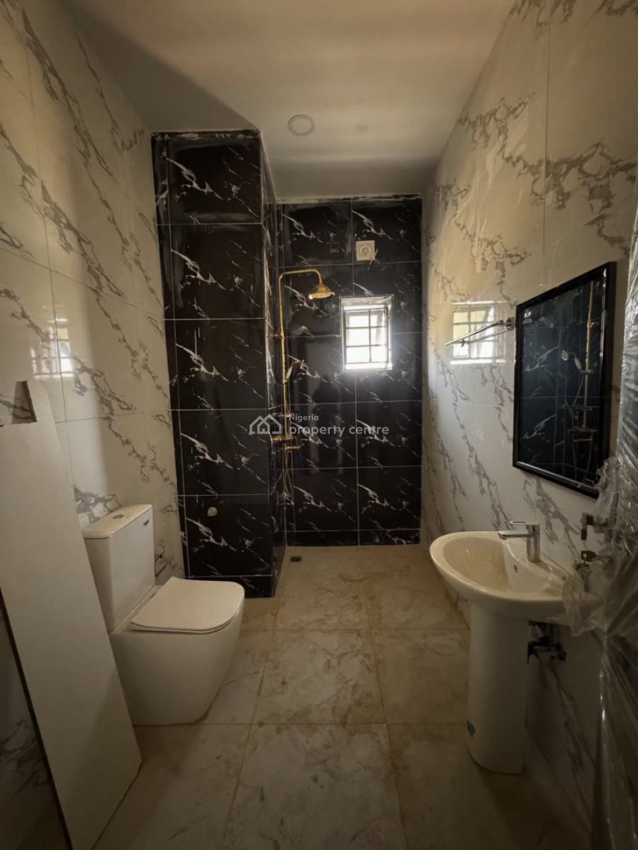 4 Bedroom Townhouse with En-suite Bq, Jahi, Abuja, Terraced Duplex for Sale