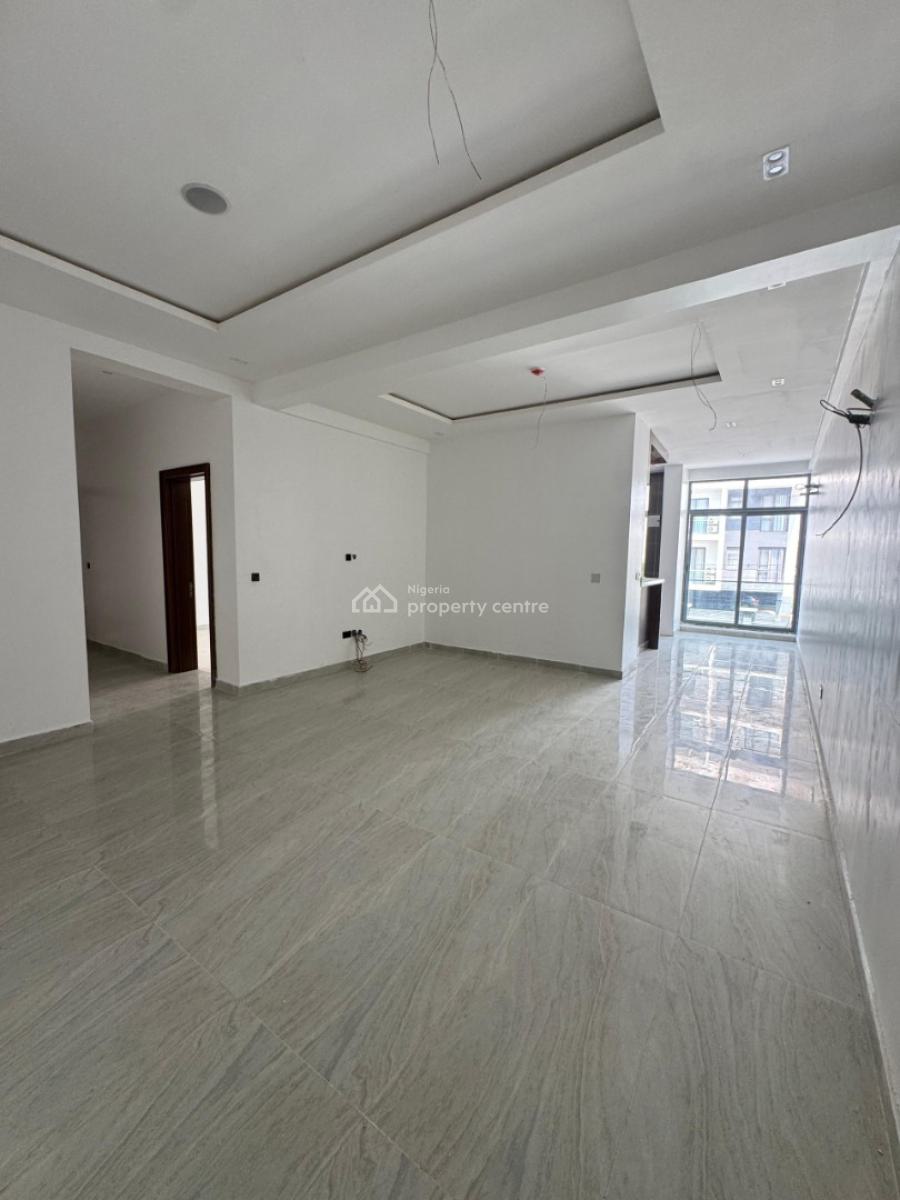 Investment Worthy 2 Bedroom Apartment with Bq, Swimming Pool, Elevator, Lekki Phase 1, Lekki, Lagos, Block of Flats for Sale