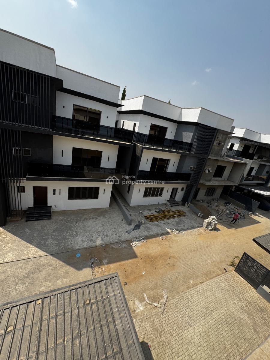Spacious 5bedrooms Semi Detached Duplex with Bq., Katampe Extension, Katampe Extension, Katampe, Abuja, Semi-detached Duplex for Rent