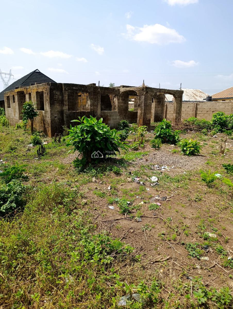 Uncompleted 4 Bedroom Bungalow on 546sqm of Land, Akingbile, Moniya, Akinyele, Oyo, Detached Bungalow for Sale