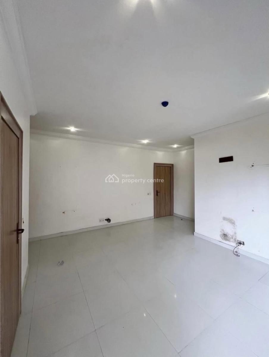 Massive 3 Bedroom Apartment with Elevator,gym and Bq, Ikoyi, Ikoyi, Lagos, Block of Flats for Sale