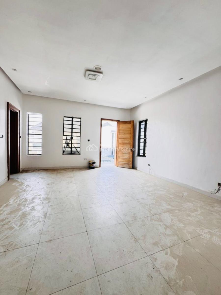 Distress Deal! Exquisite Very Spacious 4 Bedroom Semi Detached Duplex, Lekki, Lagos, Semi-detached Duplex for Sale