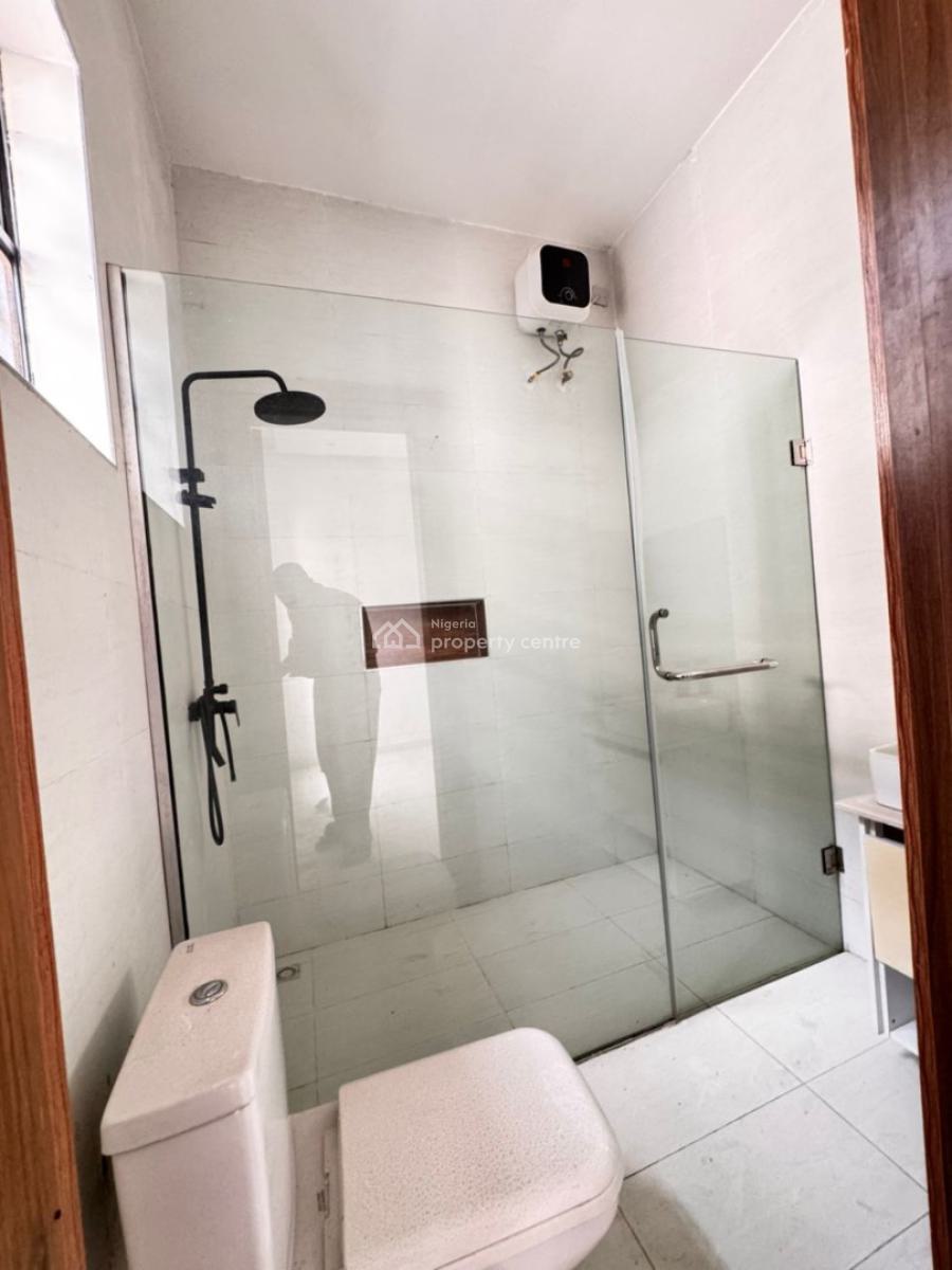 Distress Deal! Exquisite Very Spacious 4 Bedroom Semi Detached Duplex, Lekki, Lagos, Semi-detached Duplex for Sale