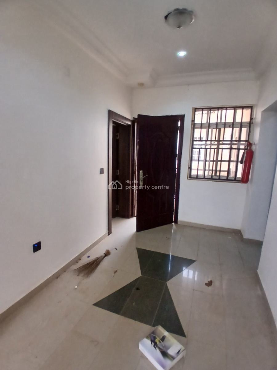 Spacious 2 Bedroom Flat, All Rooms Ensuite, Kaura, Abuja, Flat / Apartment for Rent