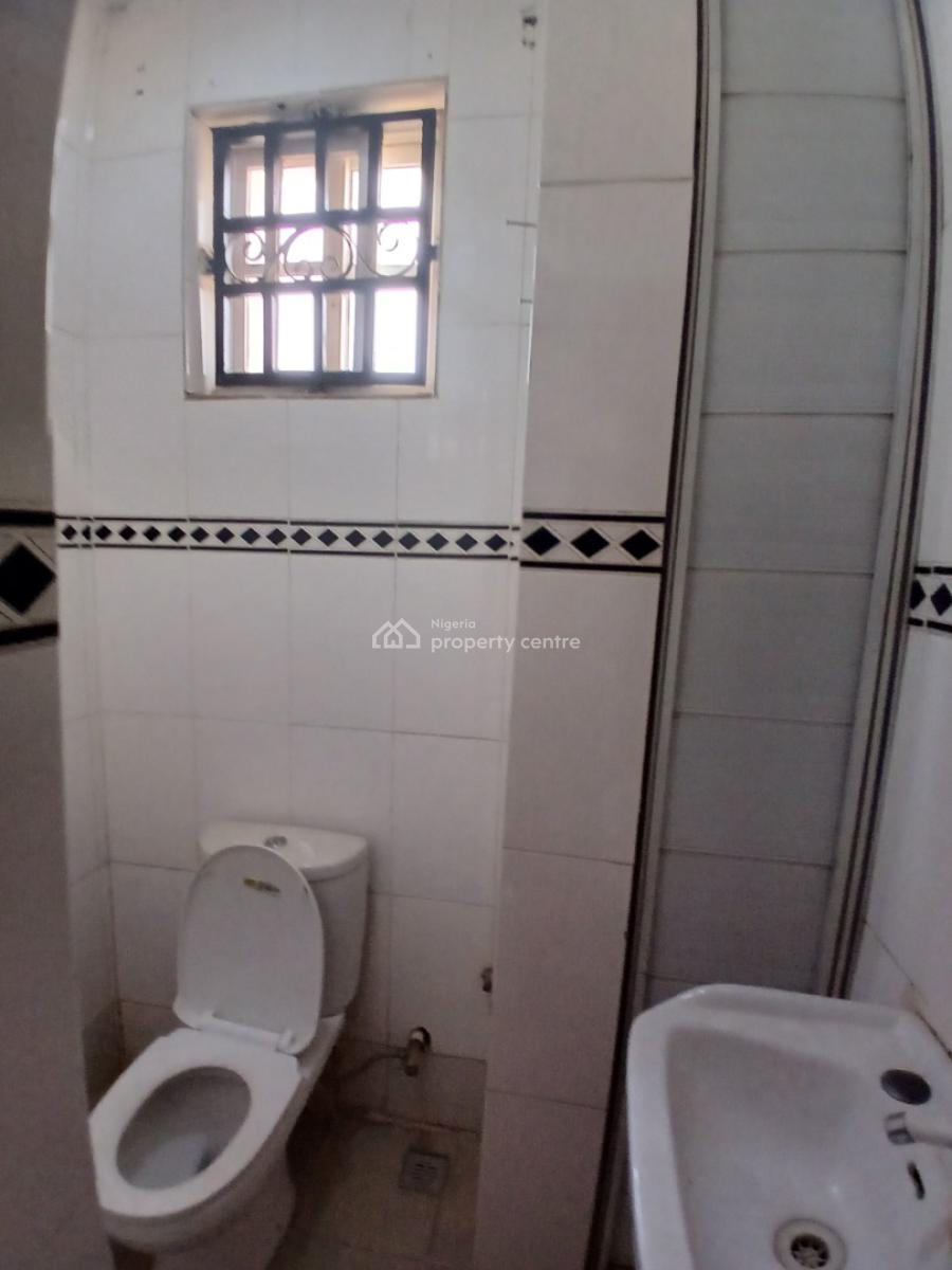 Spacious 2 Bedroom Flat, All Rooms Ensuite, Kaura, Abuja, Flat / Apartment for Rent