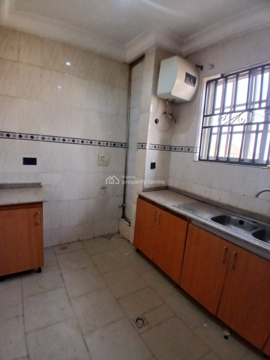 Spacious 2 Bedroom Flat, All Rooms Ensuite, Kaura, Abuja, Flat / Apartment for Rent