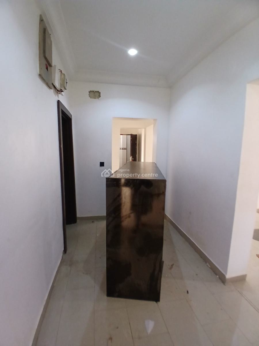 Spacious 2 Bedroom Flat, All Rooms Ensuite, Kaura, Abuja, Flat / Apartment for Rent
