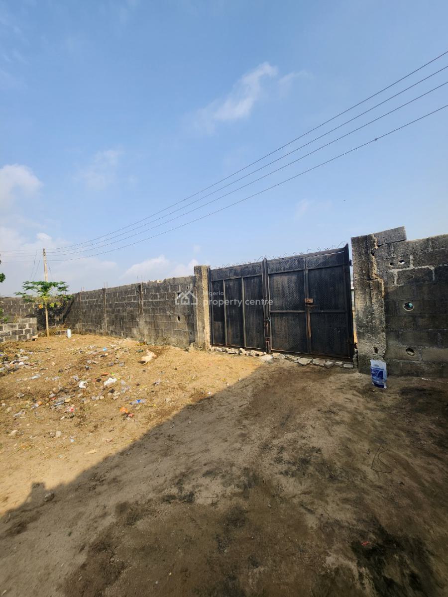 719sqms Land with a Structure, By Redington School, Olokonla, Ajah, Lagos, Residential Land for Sale