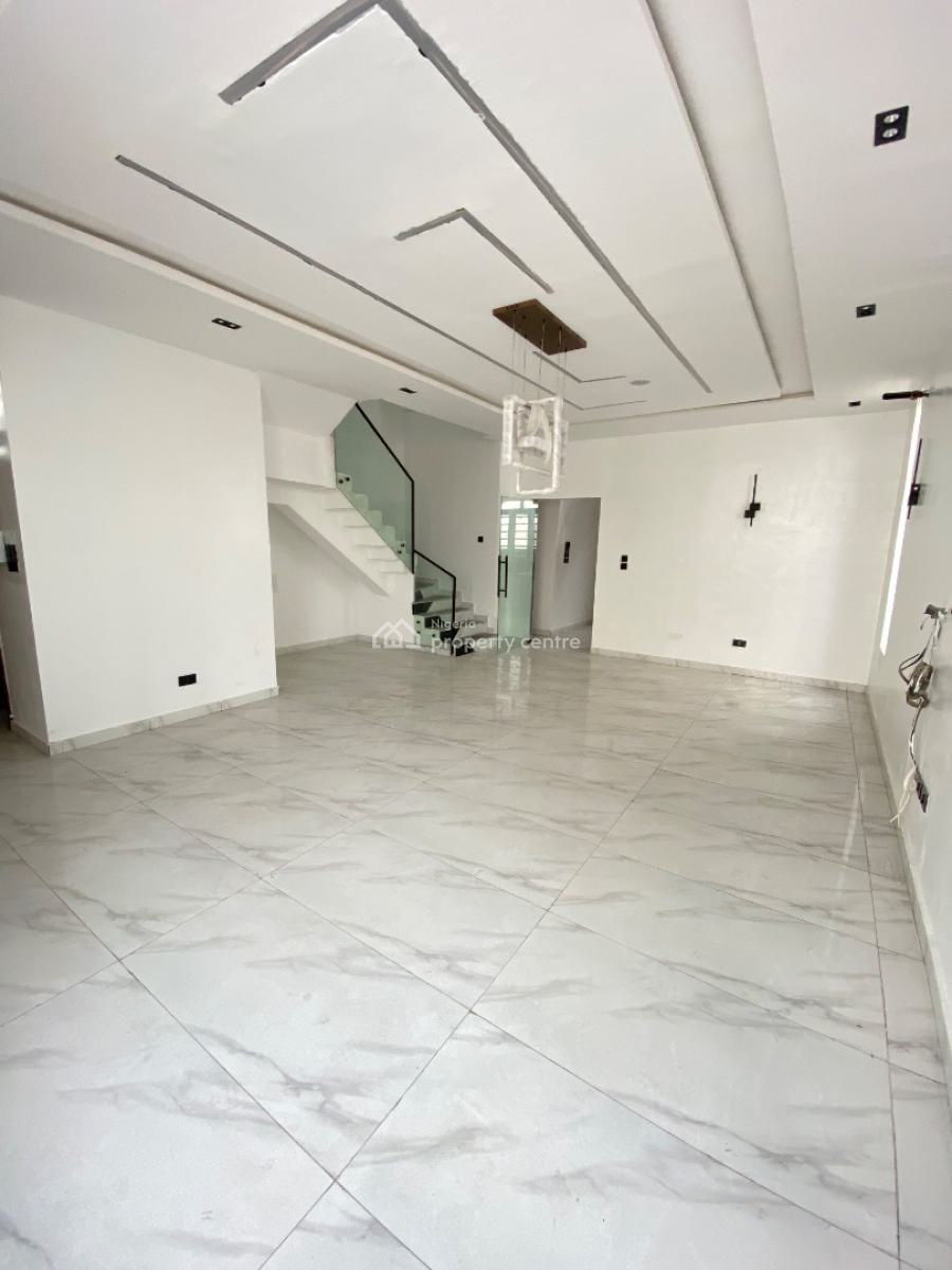 Spacious 4 Bedroom Duplex with Penthouse, Chevron, Lekki Expressway, Lekki, Lagos, Detached Duplex for Sale