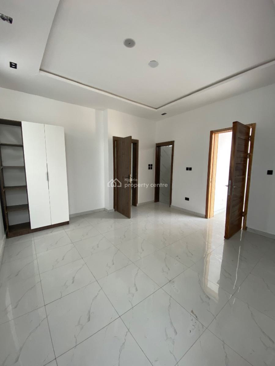 Spacious 4 Bedroom Duplex with Penthouse, Chevron, Lekki Expressway, Lekki, Lagos, Detached Duplex for Sale