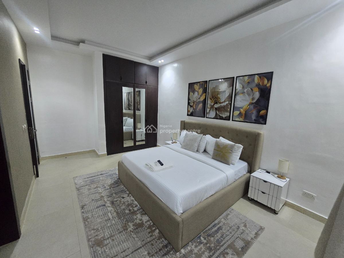 We Have 2 Units of 3-bedroom Flats Plus Bq, Off Bourdillon Road, Ikoyi, Lagos, Flat / Apartment for Rent