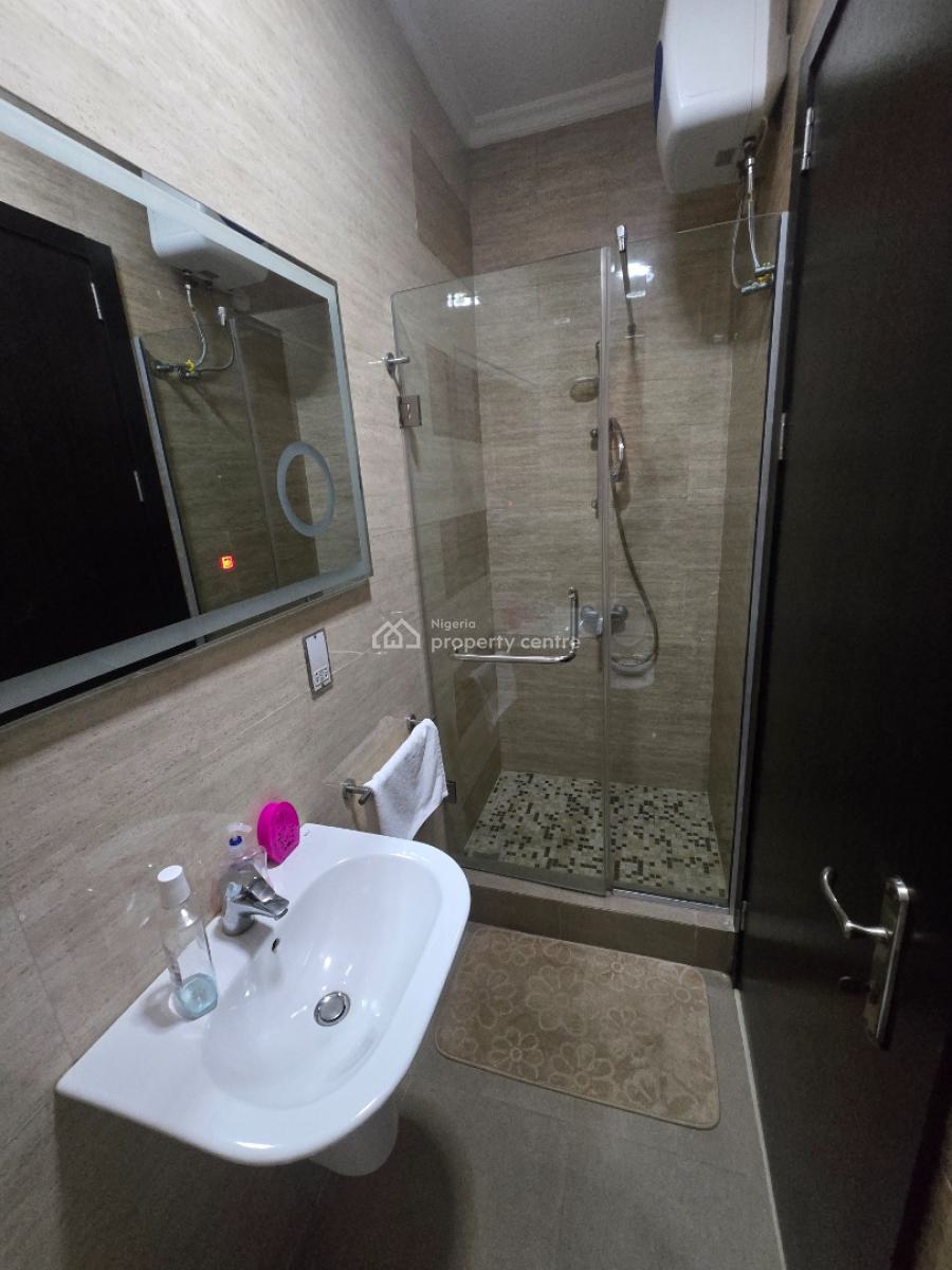 We Have 2 Units of 3-bedroom Flats Plus Bq, Off Bourdillon Road, Ikoyi, Lagos, Flat / Apartment for Rent