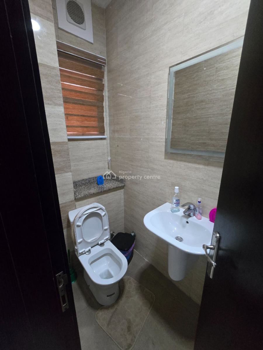 We Have 2 Units of 3-bedroom Flats Plus Bq, Off Bourdillon Road, Ikoyi, Lagos, Flat / Apartment for Rent