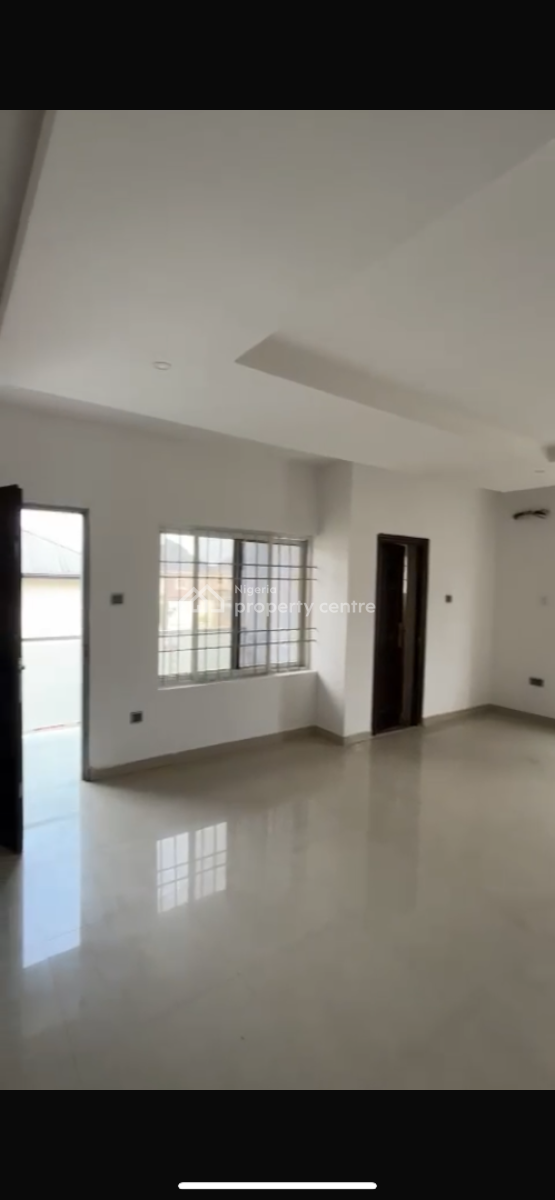 Standard 2 Bedroom, Ogombo Road, Ajah, Lagos, Flat / Apartment for Rent