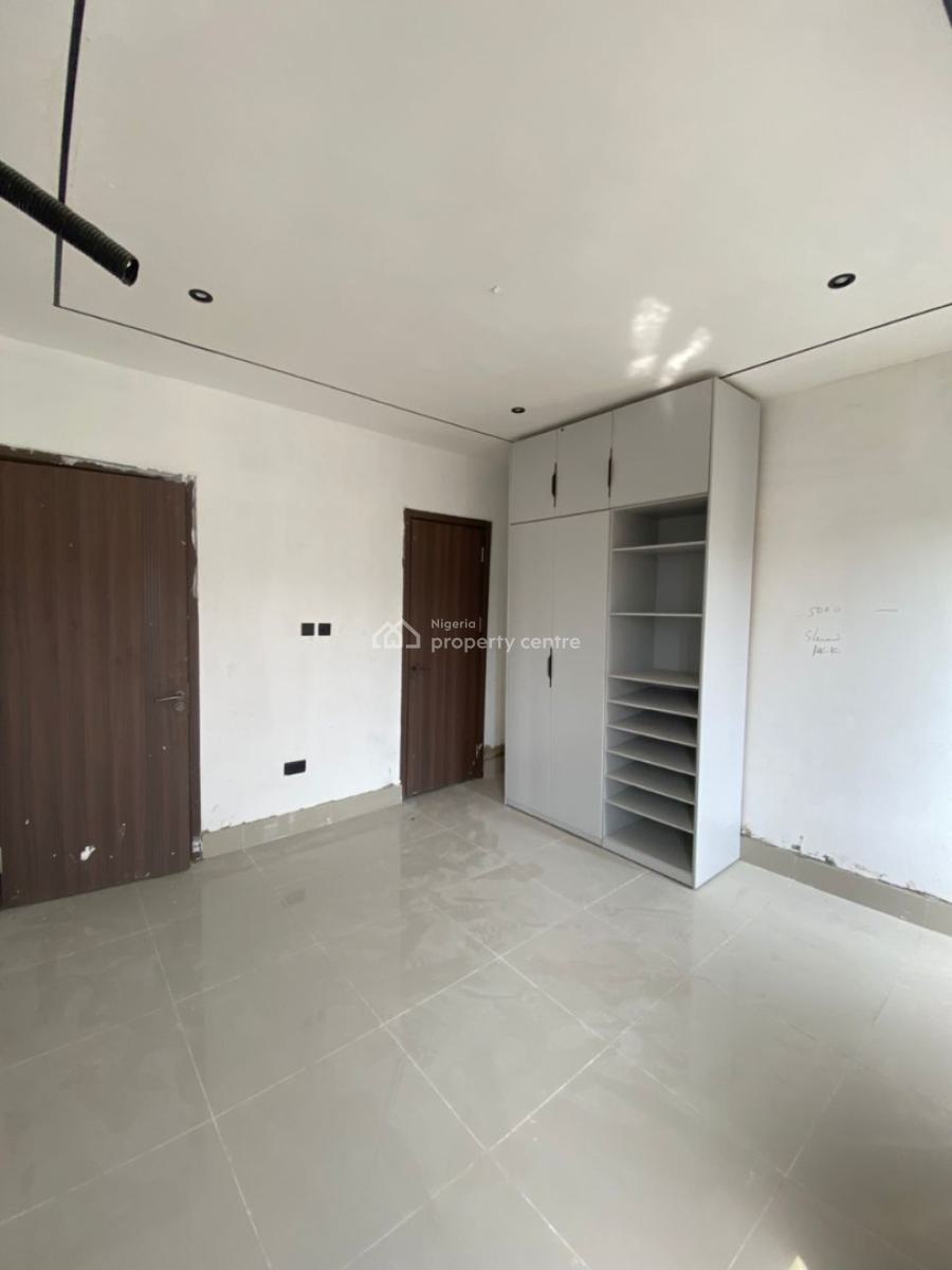 Accessible 2 Bedroom Apartment with a Swimming Pool, Close Proximity and Accessibility to Lekki, Victoria Island, Ikoyi, Ikate Elegushi, Lekki, Lagos, Flat / Apartment for Sale