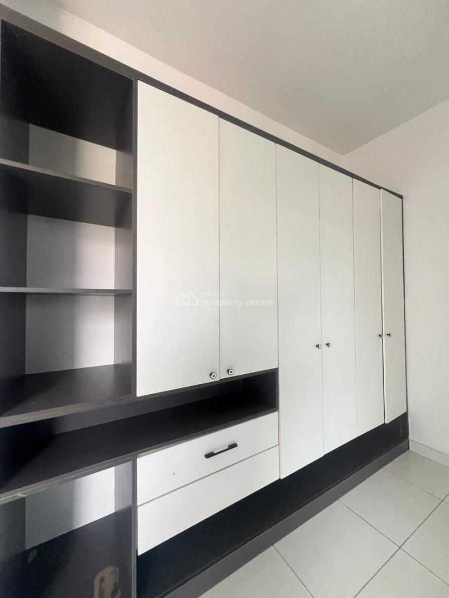 Self Compound 4 Bedroom  Terrace Duplex with 24/7 Light in an Estate, Lekki Phase 1, Lekki, Lagos, Terraced Duplex for Rent