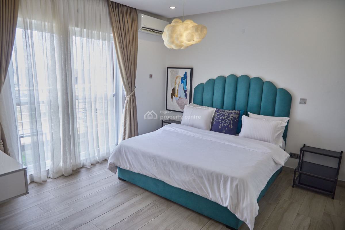 3 Bedroom Penthouse, Cadogan Estate, Osapa, Lekki, Lagos, Flat / Apartment for Sale