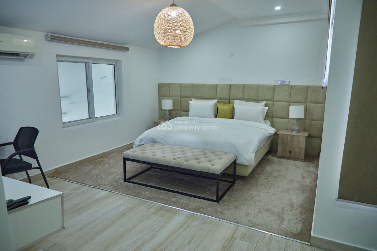 3 Bedroom Penthouse, Cadogan Estate, Osapa, Lekki, Lagos, Flat / Apartment for Sale