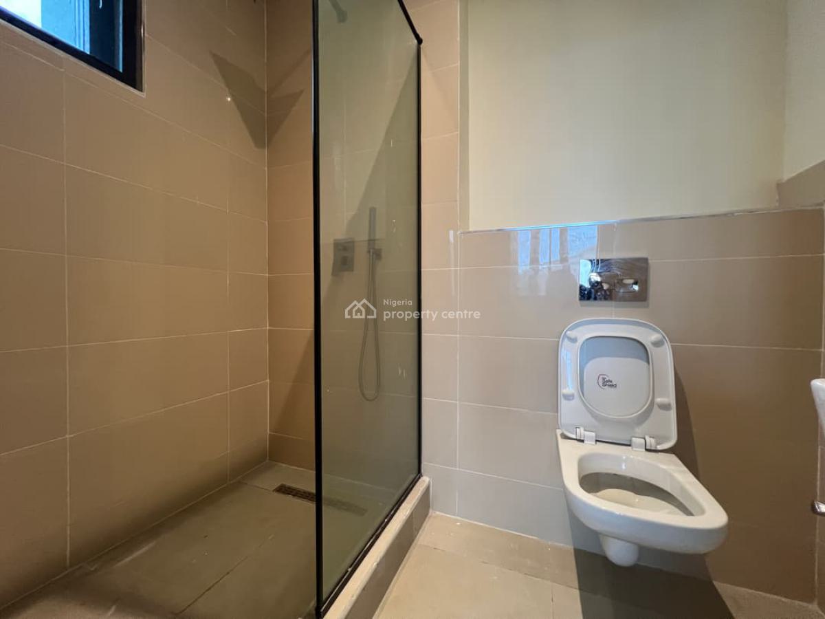 Ultra-modern 3-bedroom Apartment with Bq, Lekki Phase 1, Lekki, Lagos, Flat / Apartment for Rent