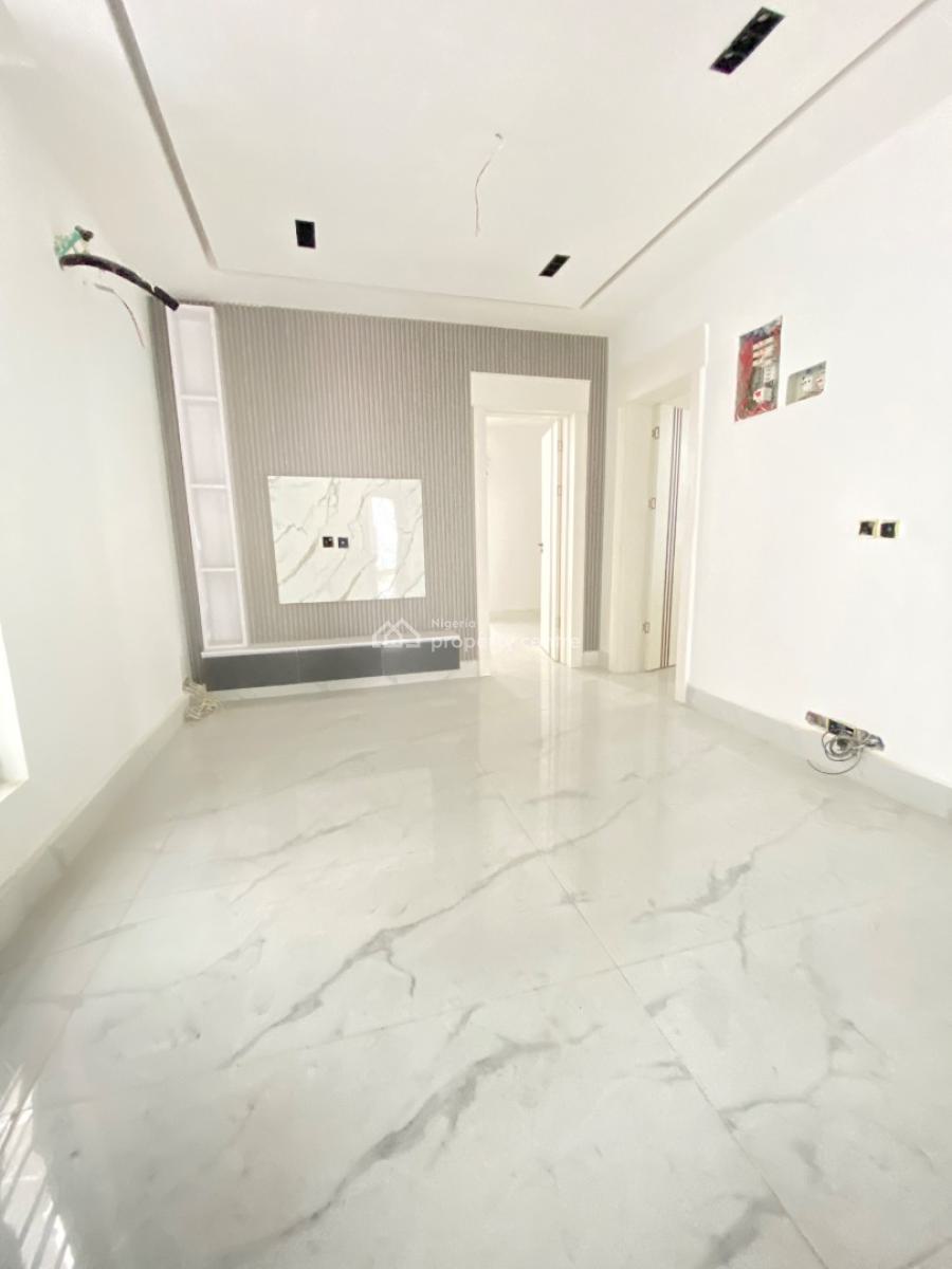 Spacious 5 Bedroom Duplex with Private Office, Chevron, Lekki Expressway, Lekki, Lagos, Detached Duplex for Sale