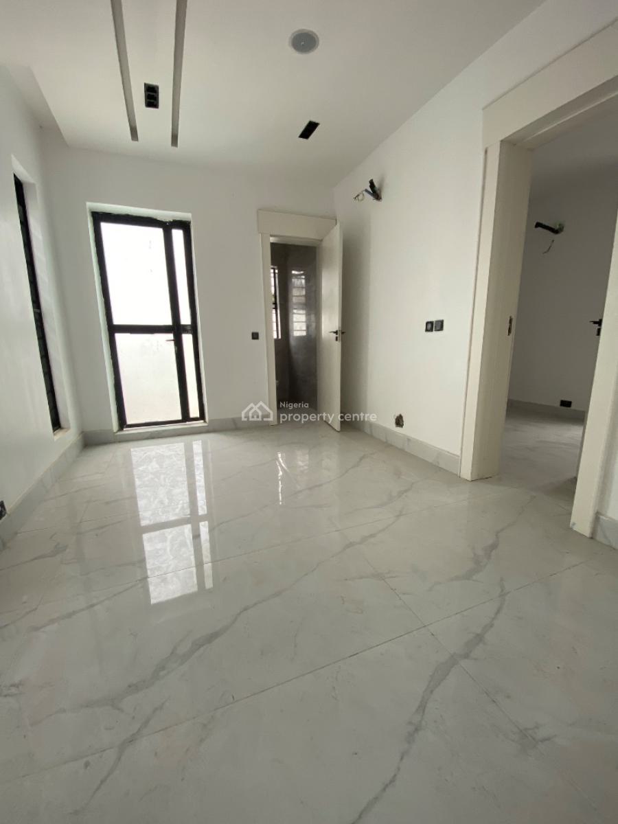 Spacious 5 Bedroom Duplex with Private Office, Chevron, Lekki Expressway, Lekki, Lagos, Detached Duplex for Sale