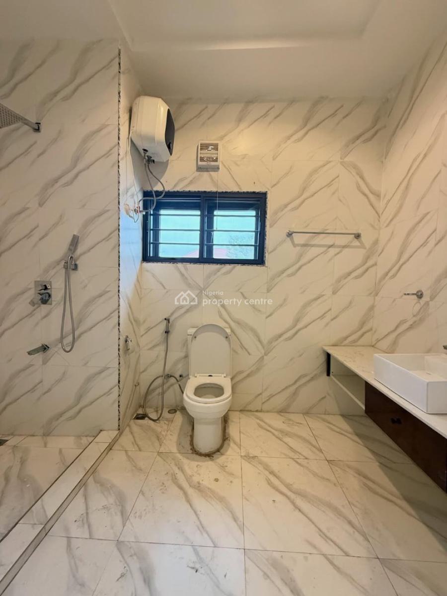 4 Bedroom Terrace Duplex with Bq, Gwarinpa 3 Road Avenue, Gwarinpa, Abuja, Terraced Duplex for Rent