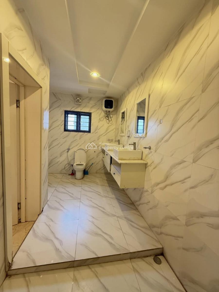 4 Bedroom Terrace Duplex with Bq, Gwarinpa 3 Road Avenue, Gwarinpa, Abuja, Terraced Duplex for Rent