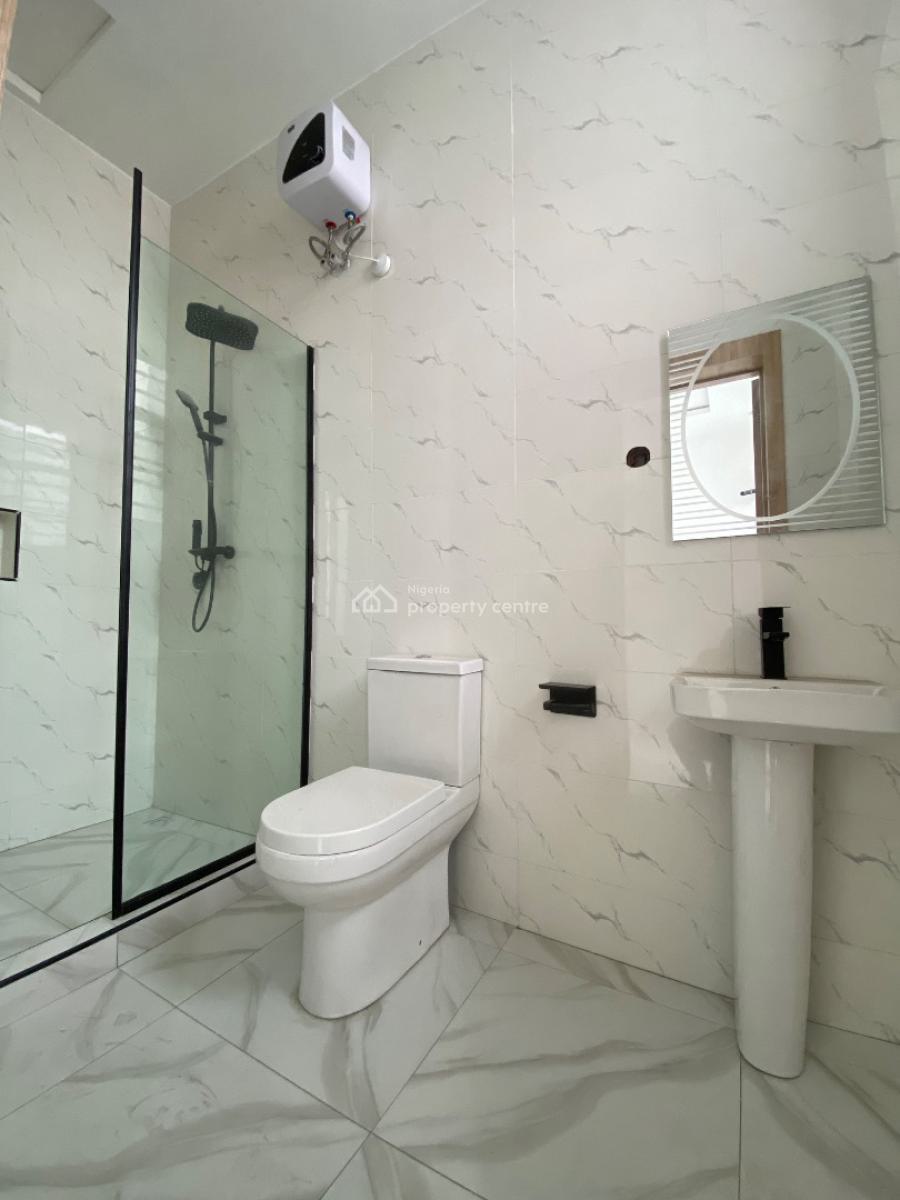 Cozy 3 Bedroom Terrace Duplex, Chevron, Lekki Expressway, Lekki, Lagos, Terraced Duplex for Sale