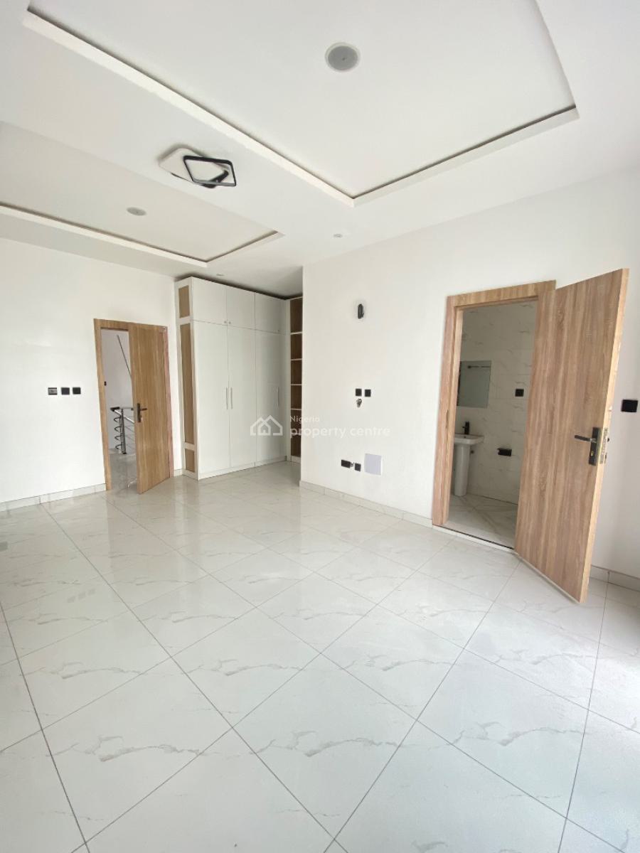 4 Bedroom Terrace Duplex, Chevron, Lekki Expressway, Lekki, Lagos, Terraced Duplex for Sale