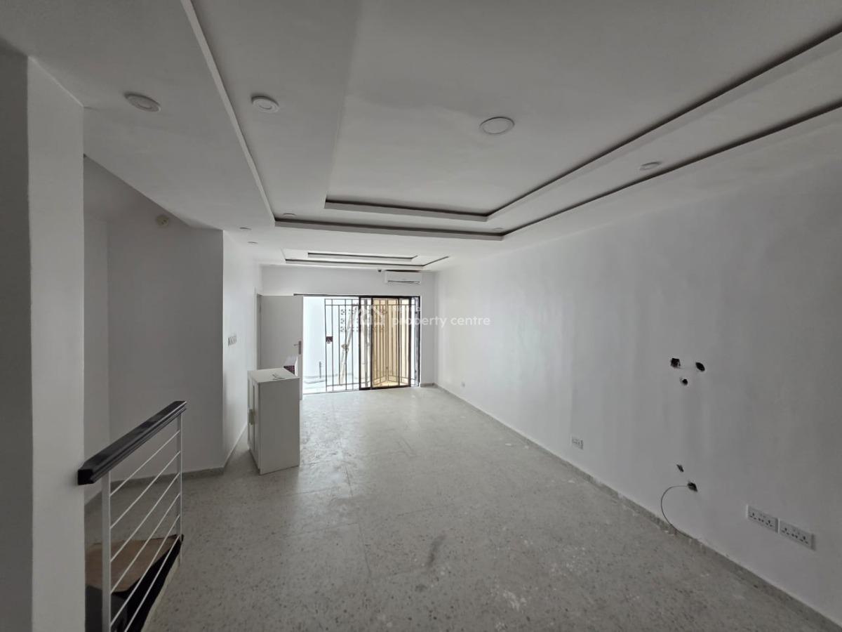 4 Bedrooms Townhouse, Off Amadu Bello, Victoria Island (vi), Lagos, House for Rent