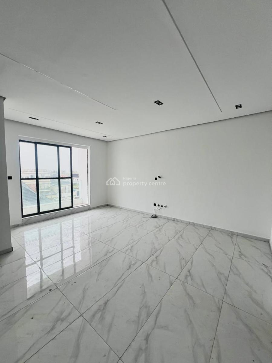 2-bedroom Apartment, Ologolo, Lekki, Lagos, Flat / Apartment for Sale