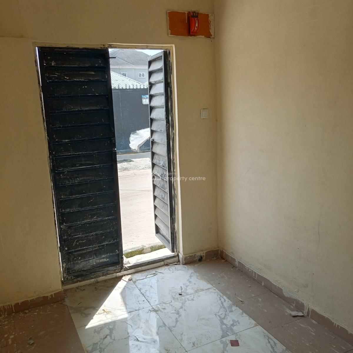 Sharp and Serene Shop in an Estate, Silverland Estate, Sangotedo, Ajah, Lagos, Shop for Rent