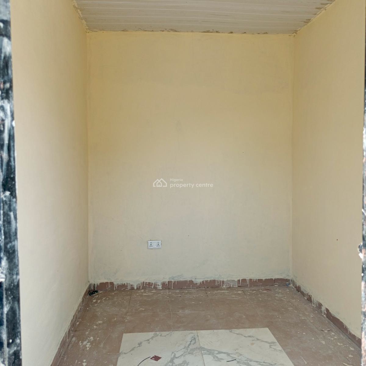 Sharp and Serene Shop in an Estate, Silverland Estate, Sangotedo, Ajah, Lagos, Shop for Rent