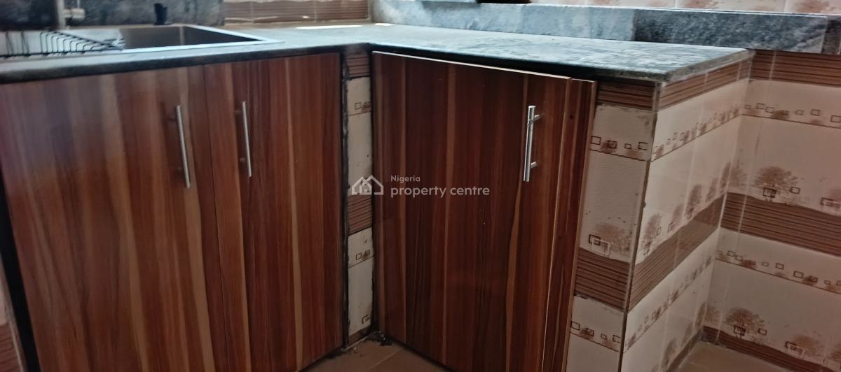 Roomself Contain, Conoil, Magboro, Ogun, Self Contain (single Rooms) for Rent