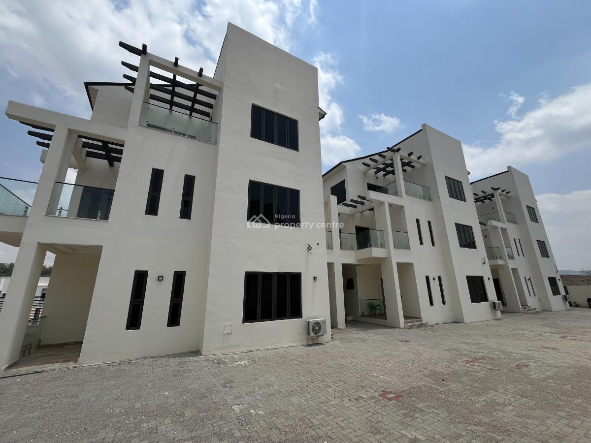 5 Bedroom Semi Detached Duplex, 2 Rooms Bq, Basement, Office & Gym, Asokoro District, Abuja, Semi-detached Duplex for Rent