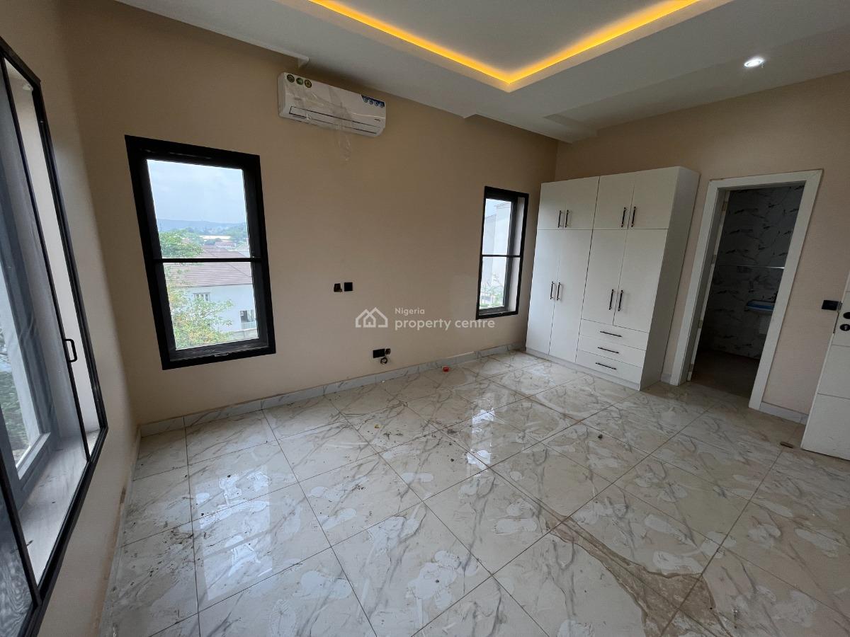 5 Bedroom Semi Detached Duplex, 2 Rooms Bq, Basement, Office & Gym, Asokoro District, Abuja, Semi-detached Duplex for Rent