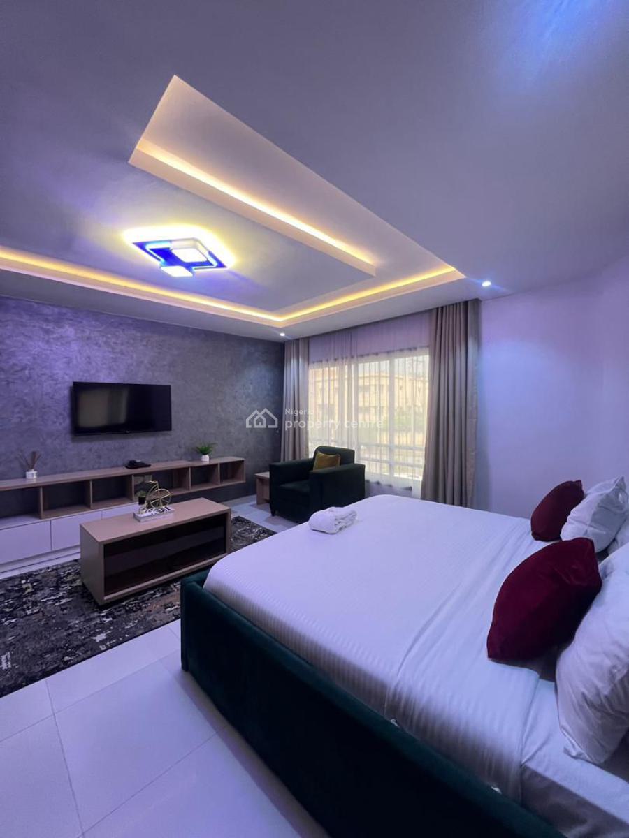 Lekki Phase 1 Studio: Furnished with 24/7 Light, Lekki Phase 1, Lekki, Lagos, Flat / Apartment for Rent