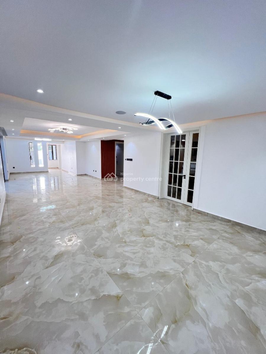 5 Bedrooms Fully Detached Duplex with 5 Room Bq and a Bq, Lekki Phase 1, Lekki Phase 1, Lekki, Lagos, Detached Duplex for Sale