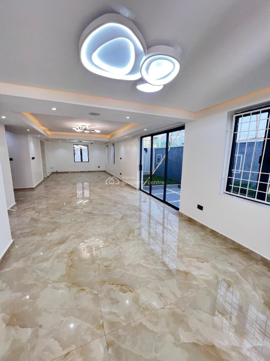 5 Bedrooms Fully Detached Duplex with 5 Room Bq and a Bq, Lekki Phase 1, Lekki Phase 1, Lekki, Lagos, Detached Duplex for Sale