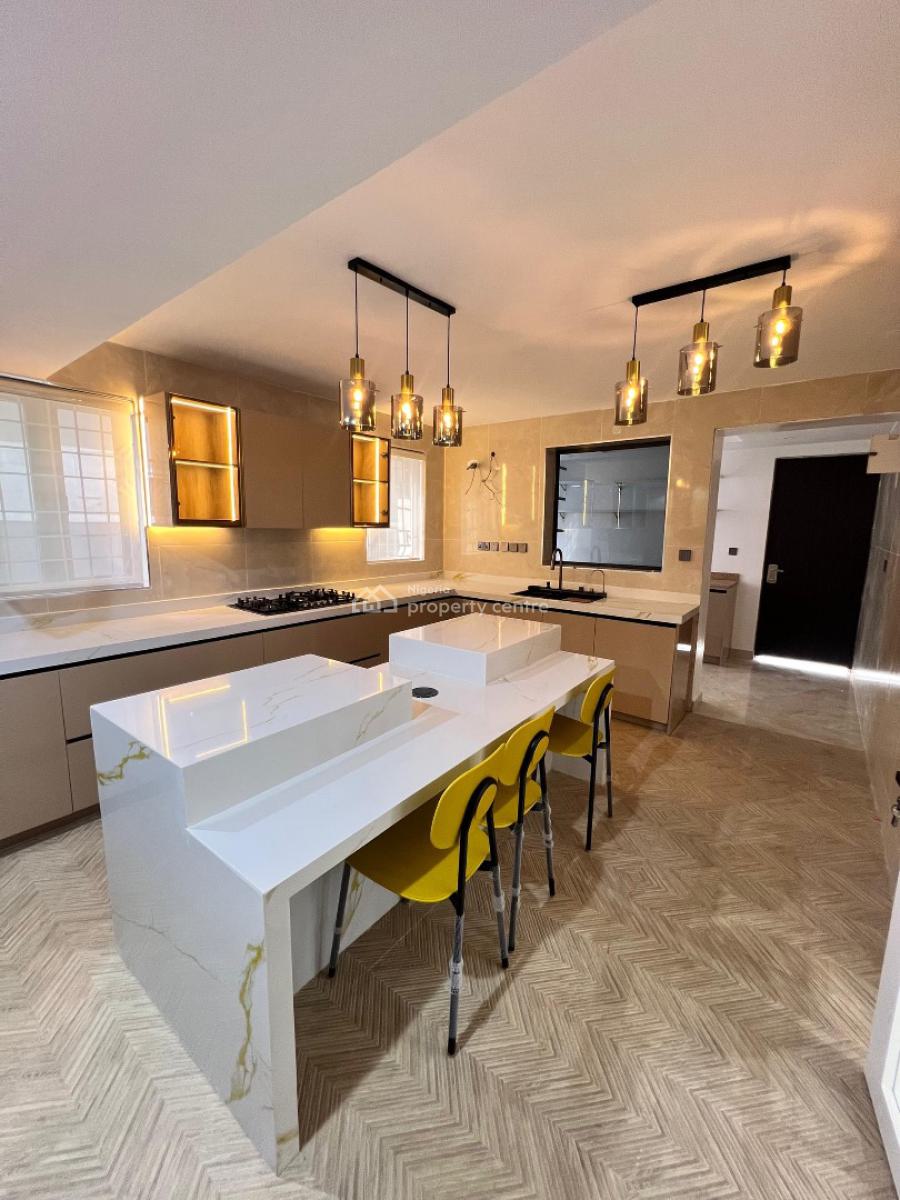 5 Bedrooms Fully Detached Duplex with 5 Room Bq and a Bq, Lekki Phase 1, Lekki Phase 1, Lekki, Lagos, Detached Duplex for Sale