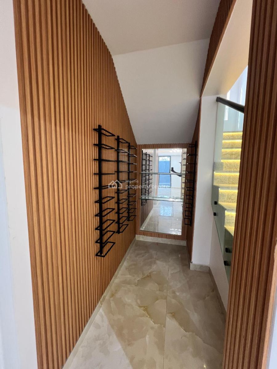 5 Bedrooms Fully Detached Duplex with 5 Room Bq and a Bq, Lekki Phase 1, Lekki Phase 1, Lekki, Lagos, Detached Duplex for Sale