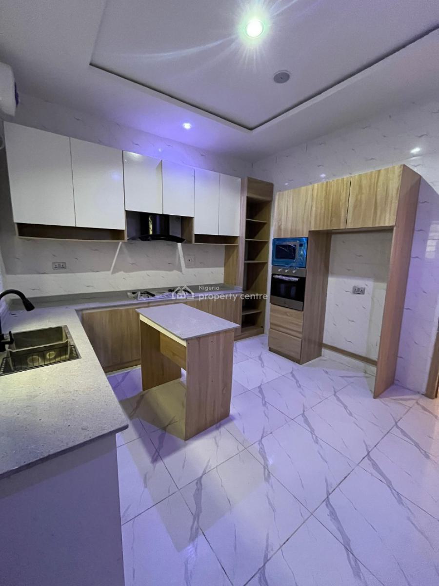 4 Bedrooms Semi Detached Duplex, Lekky County Homes, Lekki, Lagos, Semi-detached Duplex for Sale