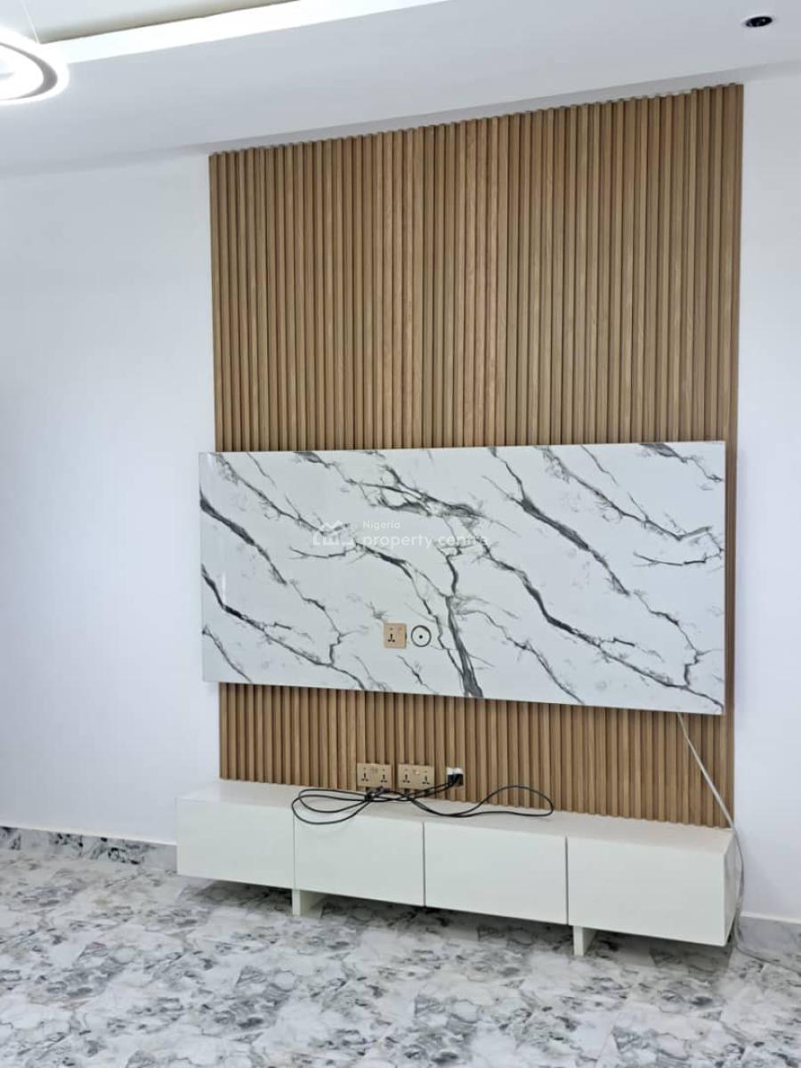 4 Bedrooms Detached House with 2 Rooms Boys Quarter, Lokogoma District, Abuja, Detached Duplex for Sale