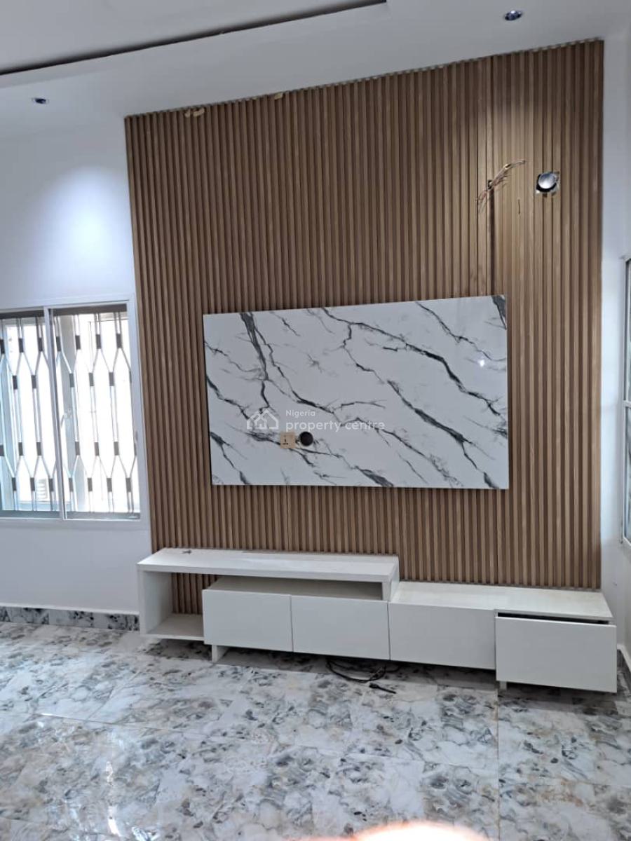 4 Bedrooms Detached House with 2 Rooms Boys Quarter, Lokogoma District, Abuja, Detached Duplex for Sale